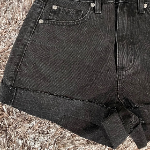 Garage Denim Mom Shorts - Picture 2 of 8